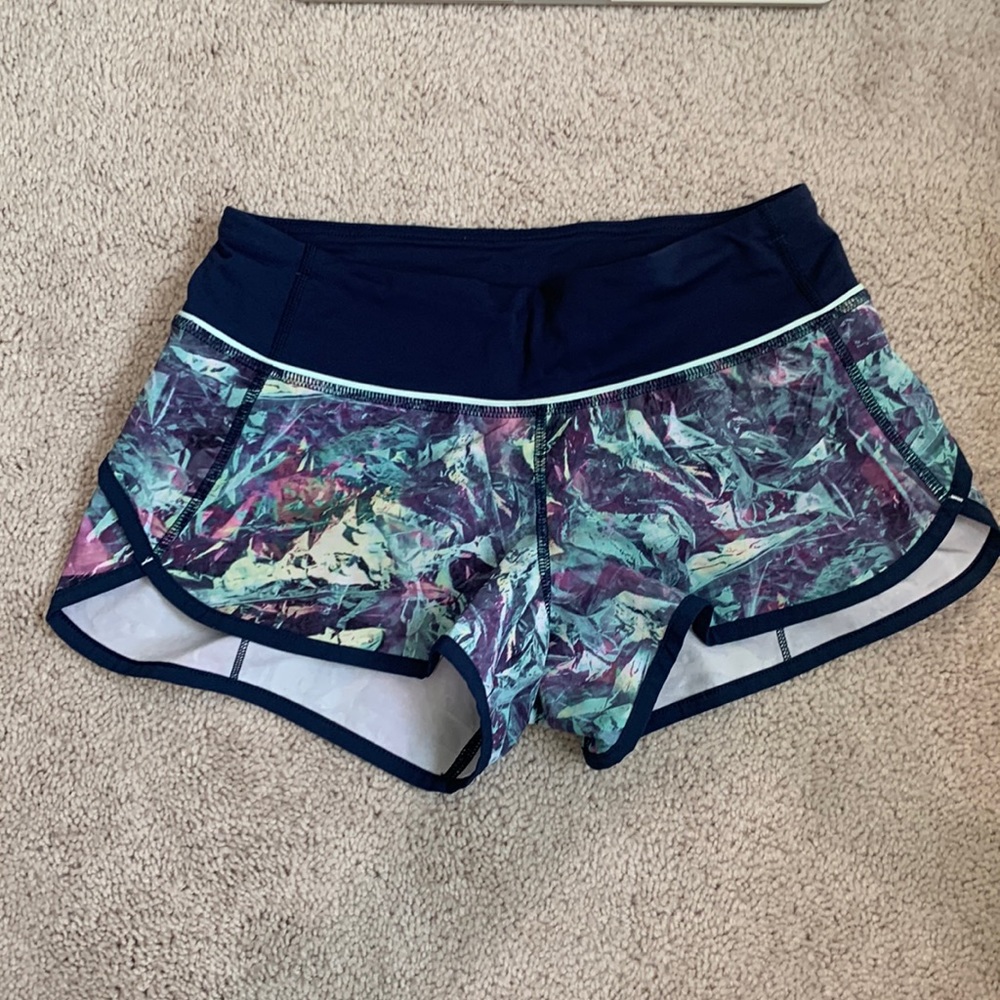 lululemon Speed Shorts Size 2 Iridescent Multi 2.5”